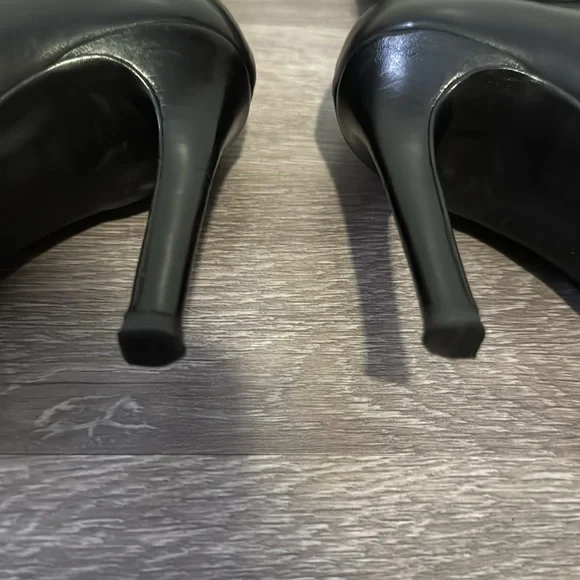 INSANE Y2K Calvin Klein Boots - Picture 9 of 17